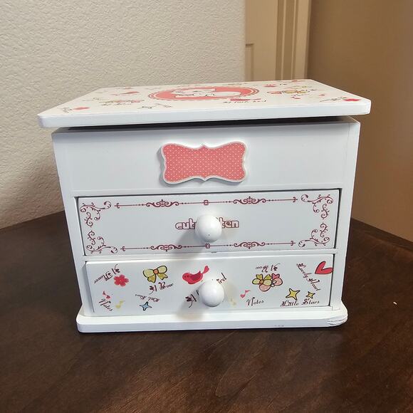 Aristocrats Marie Music Jewerly Box - Picture 1 of 9